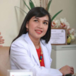 drg. Esther Bianca, Sp.KG 